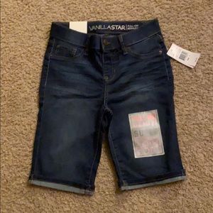 Dark wash Bermuda jean shorts